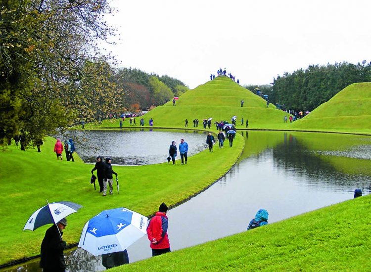 Popular cosmic garden shut for year