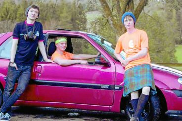 Teen trio in Mongol rally adventure