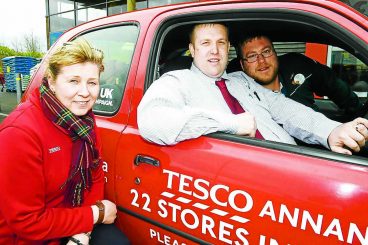 Store staff in car dash