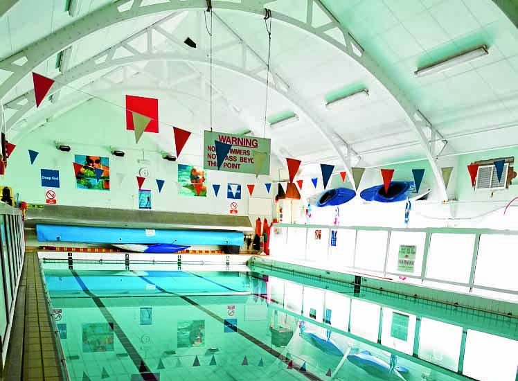 Castle Douglas pool to close for renovations