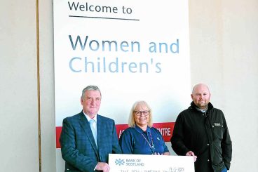 Golfers boost sick kids’ travel fund