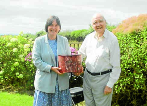 Oats tin finds new home at museum