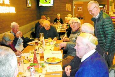 Football club spreads Christmas cheer