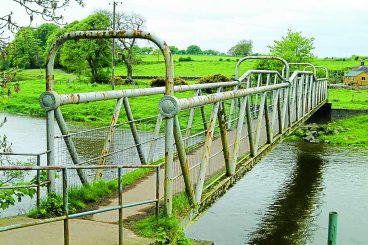 Voice your opinion on Annan footbridges