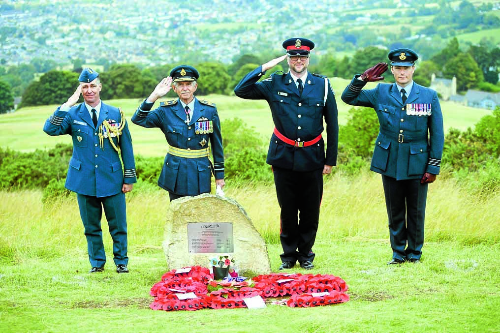 Service honours dead WWII airmen