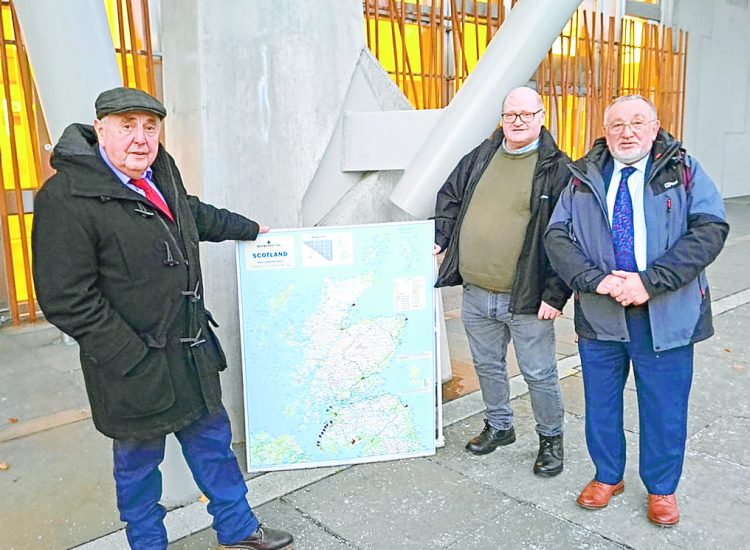 A77 campaign goes to Holyrood