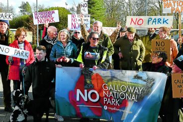 Peaceful protest ahead of park meeting