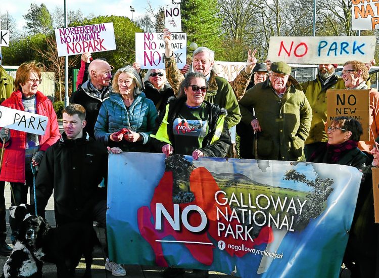 Peaceful protest ahead of park meeting